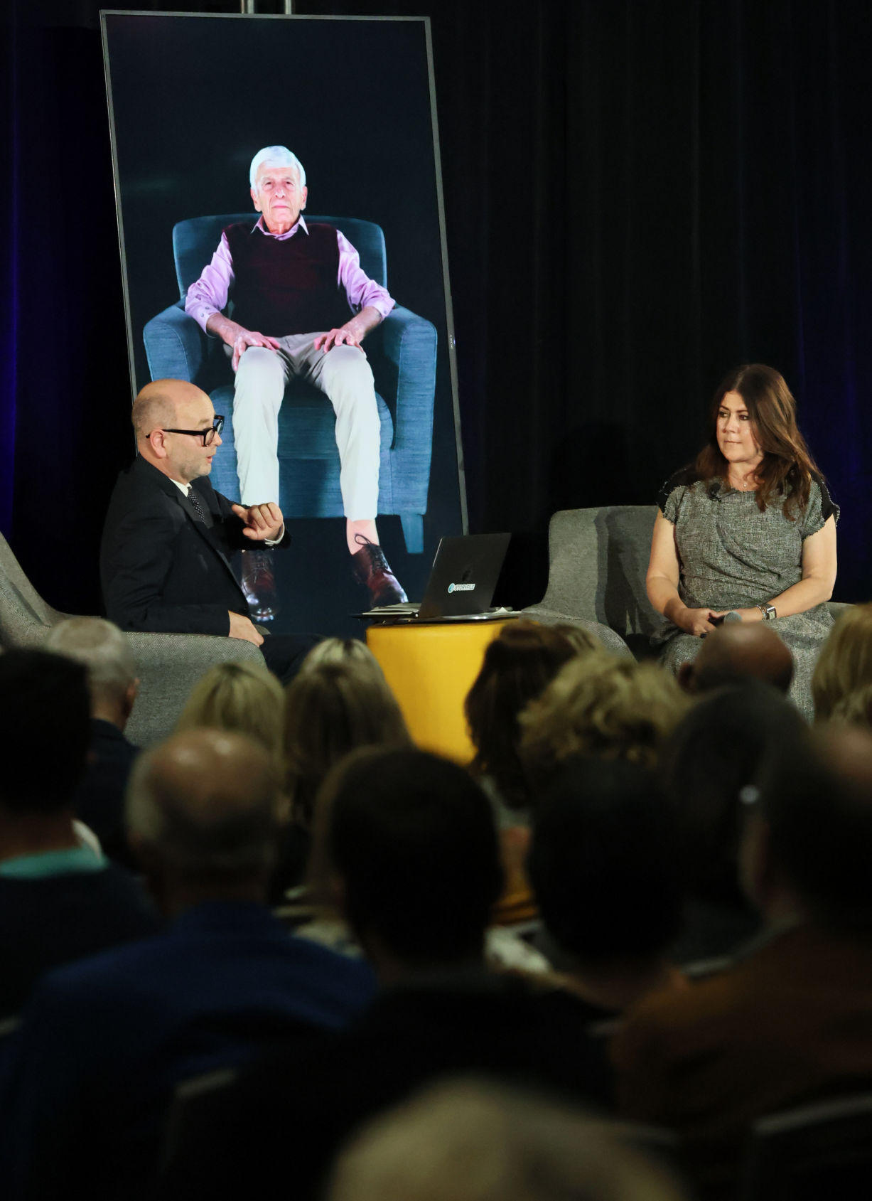 Stephen D. Smith and Heather Maio-Smith - interactive biography of Holocaust survivor Max Eisen